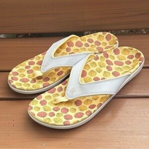 Spenco Women's Yumi Ocean White Yellow Shells Thong Sandals Size 11B
